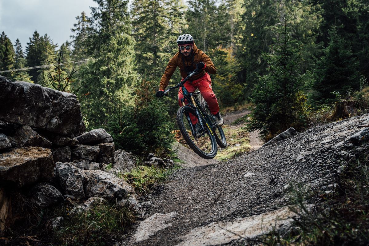SANTA CRUZ HIGHTOWER 4